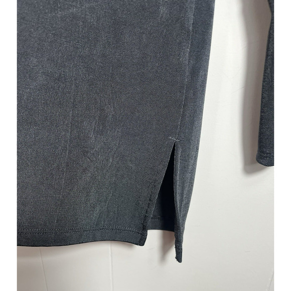 Chicos Travelers Flare Button Accent Sleeve Top Slinky Knit Gray Size 2 US Large - Picture 7 of 10